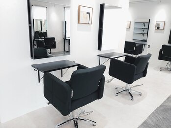 Agu hair unus 名張店【アグ ヘアー ウーヌス】