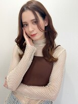 マリアバイアフロート(Maria by AFLOAT)&nbsp;【山田】外国人風小顔くびれレイヤー20代30代40代