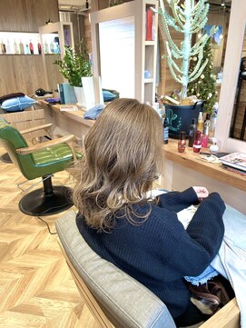 ロコ(loco) グレージュ