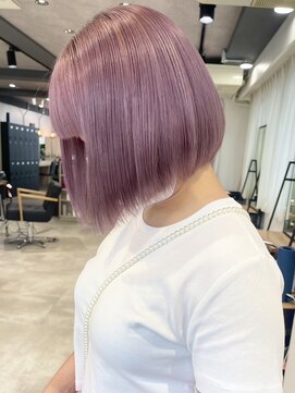 ムク 横浜店(muku) ダブルカラーピンクベージュベージュカラーケアブリーチミニボブ