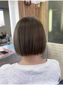 ミニボブハイトーンベージュ