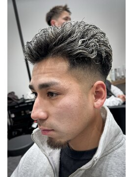 ルースト 京都駅前店(ROOST) 極道パーマ