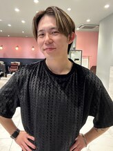 アース コアフュールボーテ 佐久平店(EARTH coiffure beaute) 山浦 大悟