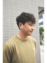 ミューズ バイ ケンジ(MUSE by KENJE)&nbsp;メンズスペインカールツーブロック刈り上げ