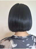 首元すっきりタッセルボブ