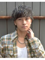 フリーク バーバーショップ 都島店(FREAK BARBER SHOP)&nbsp;マッシュウルフ ニュアンス ソフトツイスト ハイライト シャドー