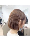 前下がりボブ　ミニボブ　縮毛矯正　ハイライト　