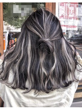 ジーディーエス(GDS) ブラック×ホワイトハイライト