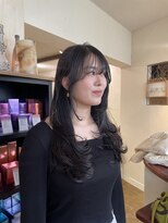 ヘアラウンジ アンリオ(hair lounge an rio)&nbsp;顔周りレイヤーで動きをプラス