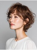 40代の品をつくる柔らかパーマで作るショート