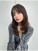 ミディアムレイヤー/顔まわりレイヤー/寒色ブラウン