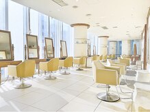 【9：表参道駅徒歩1分。Aoビル4Fで味わう、都会の喧騒を忘れる上質空間】 