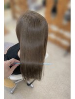 MERu【メル】【2月16日NEW OPEN(予定)】 白髪ぼかしカラー(グレージュ)