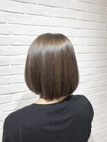 ビューティー エールフォルム 浜松有玉店(BEAUTY YELLFORME)&nbsp;エドル　透け感アッシュ