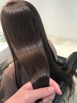 ヨウ バイ アミー 横浜(YEAU. by amii)&nbsp;【横浜】ダークブラウン×髪質改善で叶う艶髪ロング
