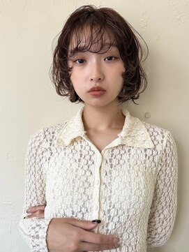イチロク(16) ふわっとパーマ×柔らかベージュカラー