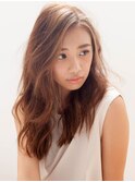 フレンチ風ドライウェーブで大人可愛く◎