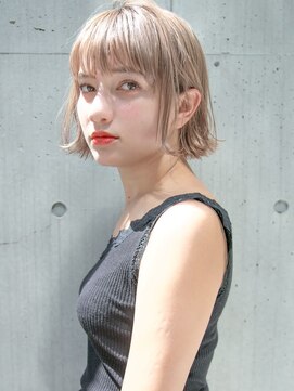 ルティア(Lutia) ミルクティーベージュ ダブルカラー 切りっぱなしボブ☆