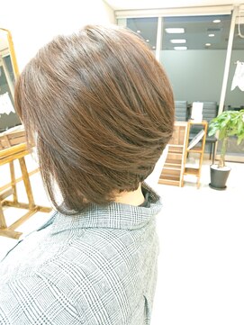 オンリーワン(Only one) 前下がりボブ