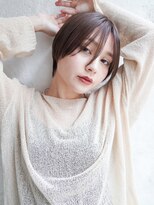 カライング(ing)&nbsp;大人可愛い20代30代40代黒髪ひし形小顔丸みハンサムショート