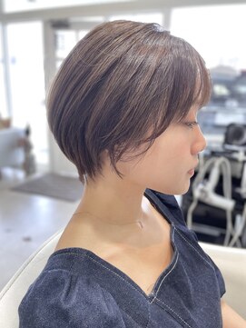 ヴィフ ヘアアンドデザイン(Vif hair&design) 柔らか丸みショート×スモーキーベージュ