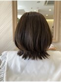 外ハネレイヤーボブ＊マットグレージュ