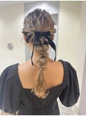 大人っぽローポニーアレンジ
