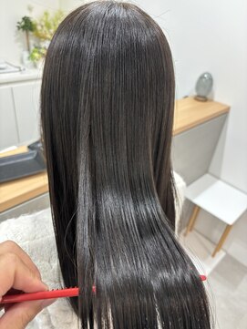 イフプロデュースドバイアミカ(iF produced by Amica) アッシュブラウン