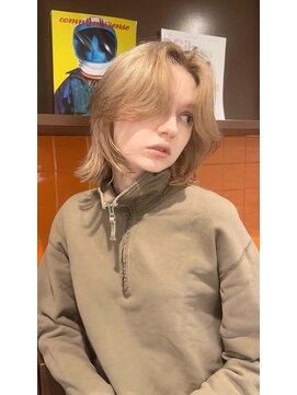 ノラキチジョウジ(NORA KICHIJOJI) ミルクティーベージュボブレイヤーカットハイライトカラー海外風