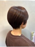 ショートボブ×ブラウニーカラー