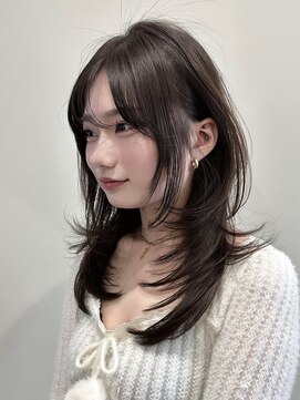 ユニコ(unico) 韓国風/レイヤー/小顔/前髪カット/髪質改善/グレージュ/透明感