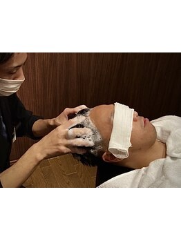 髪の健康は頭皮から!頭皮からのエイジングケアで髪質・肌改善!極上のリラックスタイムをお過ごしください♪