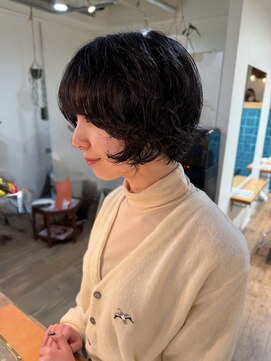 ベター(better) アンニュイな雰囲気のショートボブパーマ