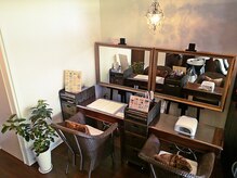 クラシコ ザ ヘアーアンドスパ(CLASSICO the hair&spa)の雰囲気（お時間を上手に使われる方に好評の、ネイル＆ヘア同時施術<大宮>）