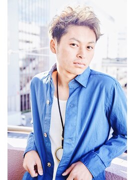 ツーダブルバイフィフス 西梅田店(WW.. by fifth) アップバングおしゃれ刈り上げシルバーショート☆