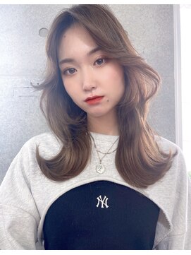 リコバイアフロート(riko by afloat) 韓国風ヘアラベンダーベージュ/鎖骨ミディアム