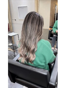 ディア  バイ  ディーアンドティー(DIA by D&T) バレイヤージュカラー ダブルカラー