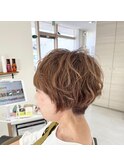ショートボブ