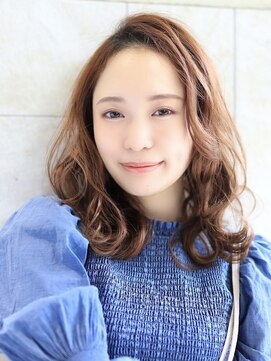 イヴ (EVE) 大人可愛い/ゆるふわボブ 10代/20代 / 30代 / 40代/小顔