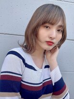 アローラ 三軒茶屋(Allora) 大人可愛い20代30代40代小顔ウルフレイヤーボブ丸みショート