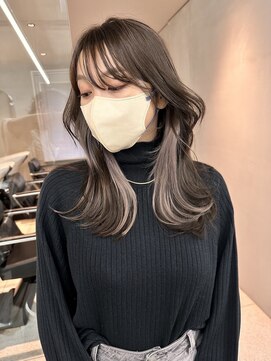 サイン 渋谷(SIGN) 20代30代トレンドなレイヤーカットハッシュカットレイヤーボブ