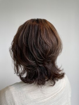 サラジュ 逆瀬川店(SARAJU) ハイレイヤーウルフ