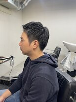 メリケンバーバーショップ フクオカ(MERICAN BARBERSHOP FUK)&nbsp;波巻き束感ショートツーブロックマッシュアップバングコンマヘア