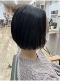 ショートボブ