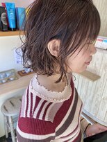 ディライト(Delight)&nbsp;ベージュカラーのウェーブボブ