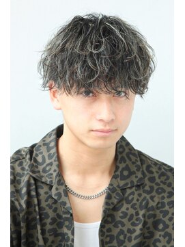 バース バイ ハピネス(BIRTH by happiness) men'sホワイトメッシュ縦落ちツイストスパイラルパーマ