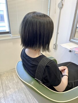ヘアーサロン キー(Hair salon key) ミニボブ 外ハネ