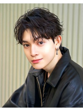 オーシャントーキョー 渋谷神南(OCEAN TOKYO) ツーブロック人気ニュアンスセンターパート