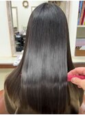 〈famille〉美髪矯正+ダメージ補修