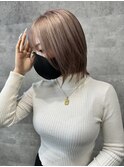 ショートカット×パールベージュ